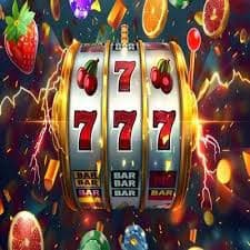 Leaderboard turnamen live bet menampilkan posisi peserta dan skor real-time